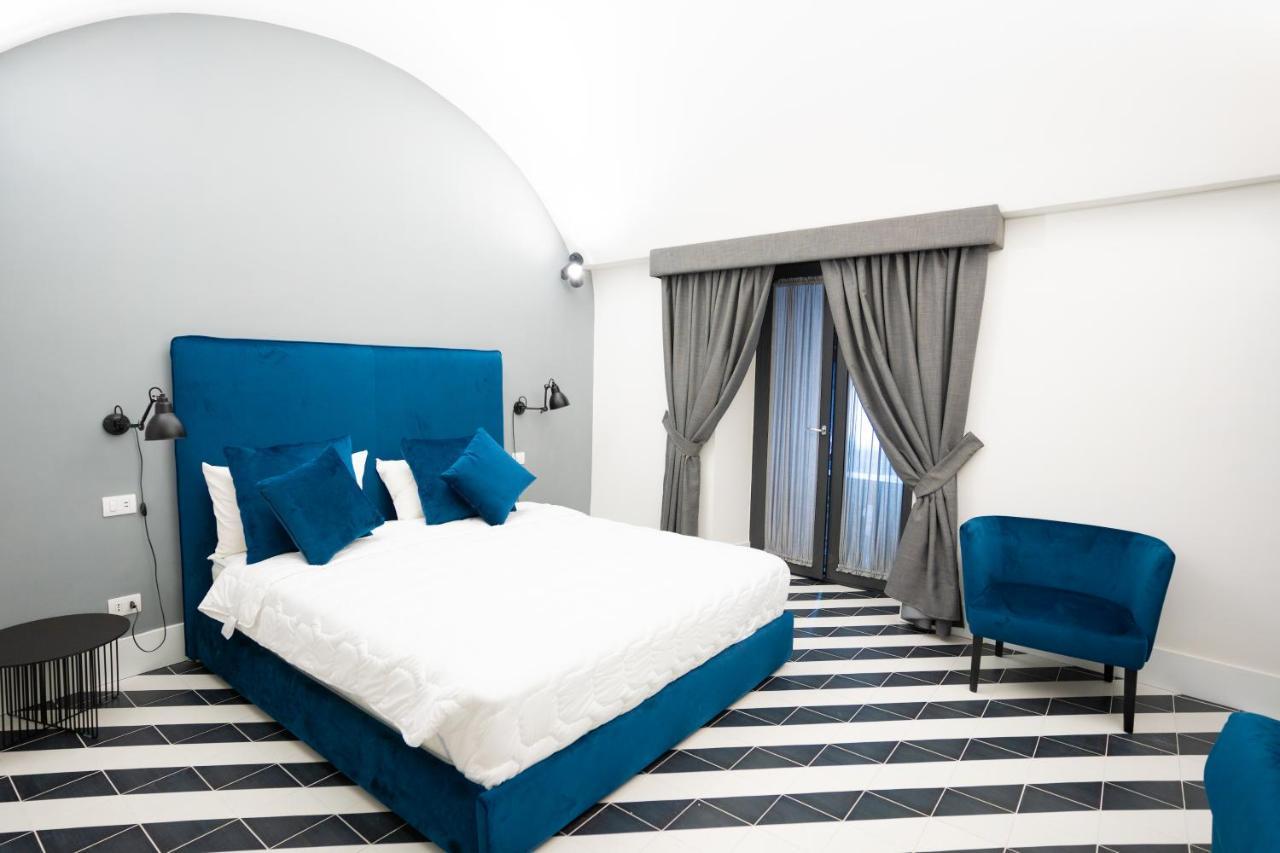 Pulcinella Suite Naples Exterior photo