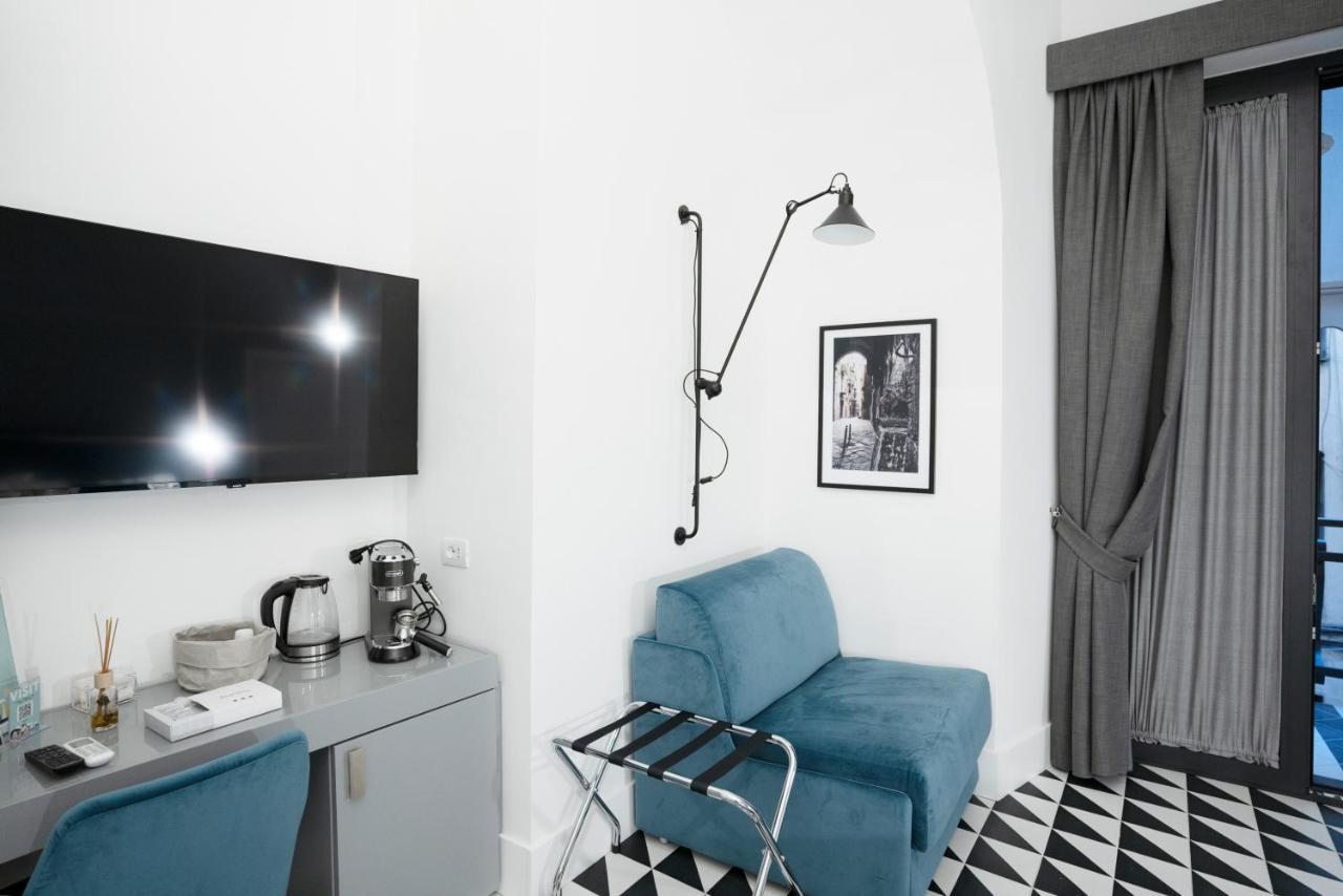 Pulcinella Suite Naples Exterior photo