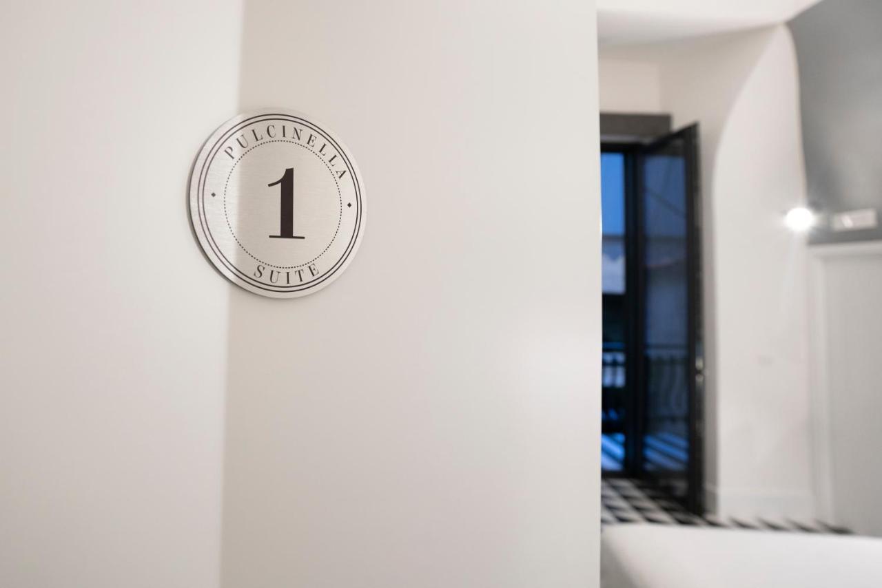 Pulcinella Suite Naples Exterior photo