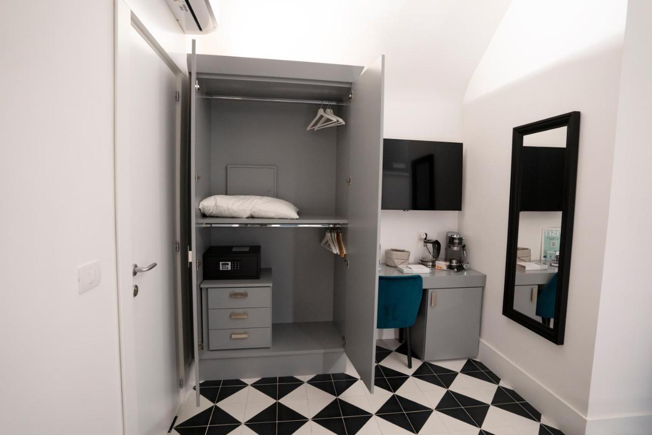 Pulcinella Suite Naples Exterior photo