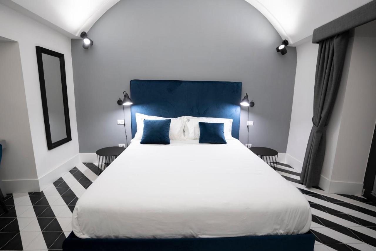 Pulcinella Suite Naples Exterior photo