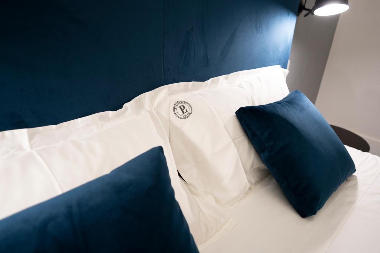 Pulcinella Suite Naples Exterior photo